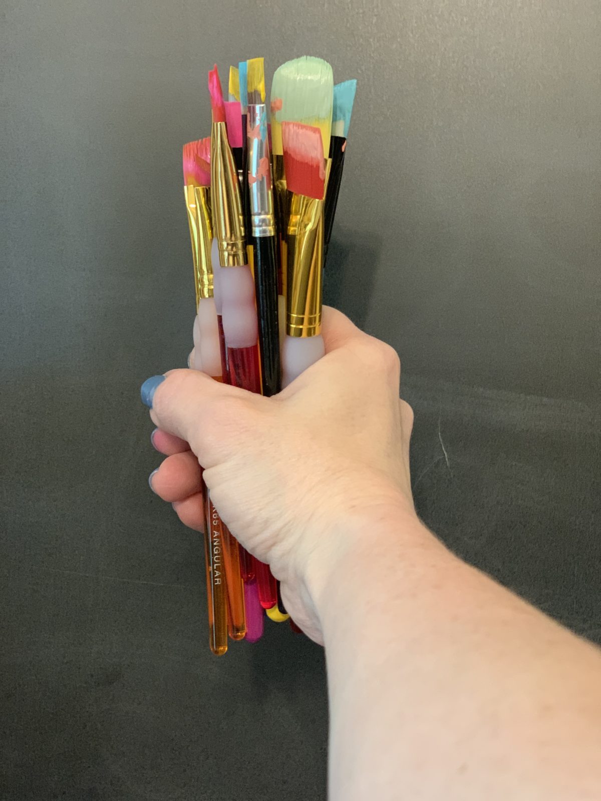 The Best Paint Brushes to Use for Wooden Door Hangers DIY Paint